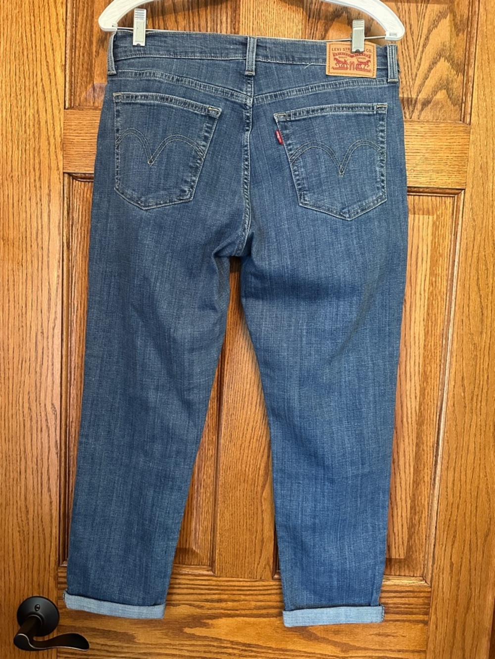 Levi’s Boyfriend Crop Denim Jeans - Picture 3 of 3